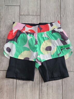 adidas Marimekko Women's Running Shorts Floral Multicolor Size Small